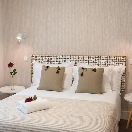 Rota Vmf - Alcobaca מלון Cruz da Legua